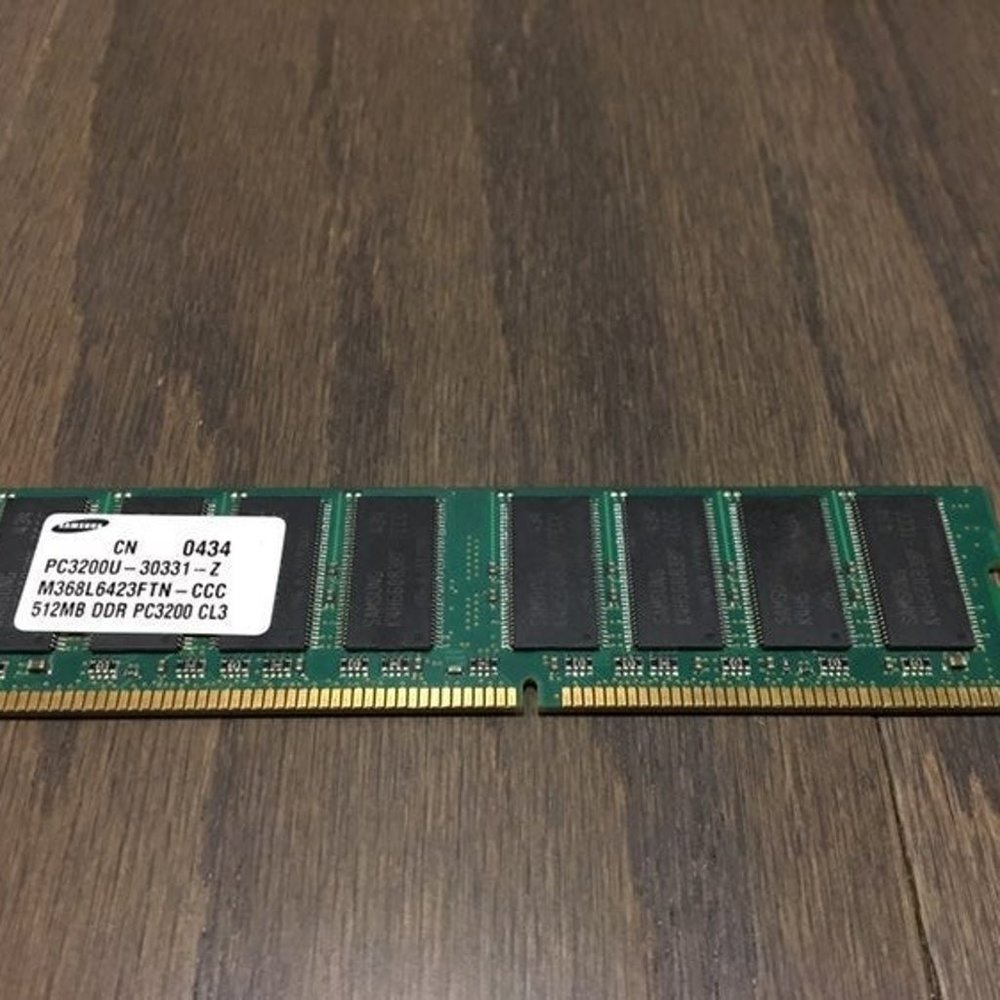 Samsung 512 mb DDR Ram Computer Part Component